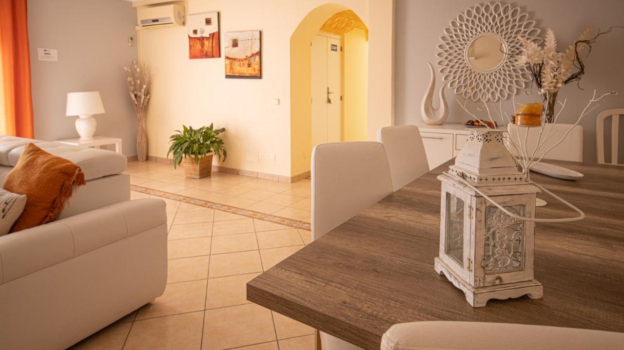 Vila Da Encosta - Private - Heated Swimming Pool - By Bedzy Albufeira Eksteriør billede